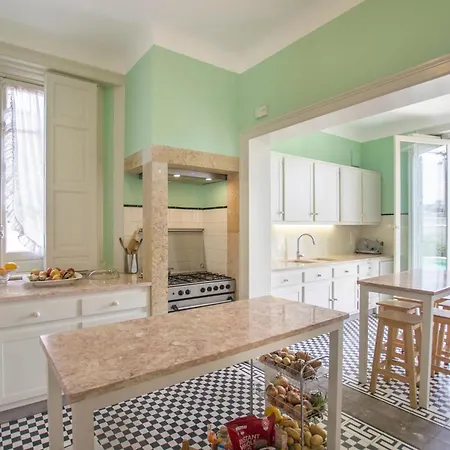 Santo Amaro Sleeps 12 With Pool Air Con And Wifi Villa Lisboa